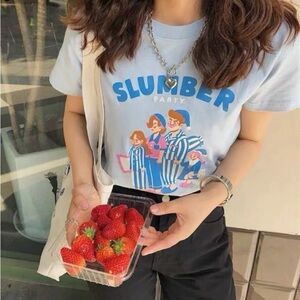 Super cute blue tee size fits S